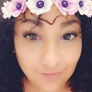 Meet your Posher, Yashira